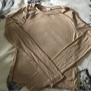 Lightweight Longsleeved Sweater